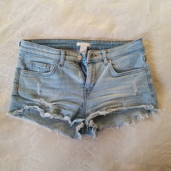 H&M Pants - H&M raw hem denim shorts